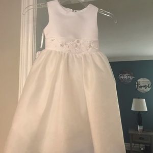 Girls size 3 flower girl dress